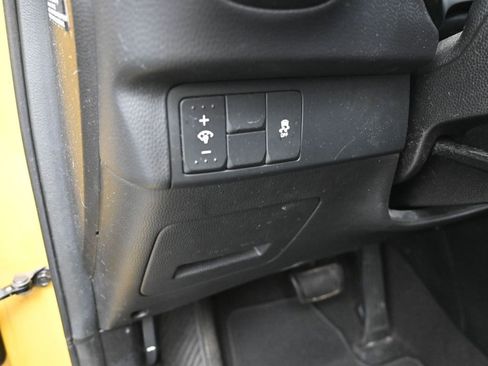 Used 2014 Kia Soul + w/ UVO w/Eservices Package image 13