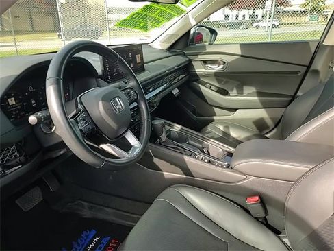 Used 2023 Honda Accord Touring image 9