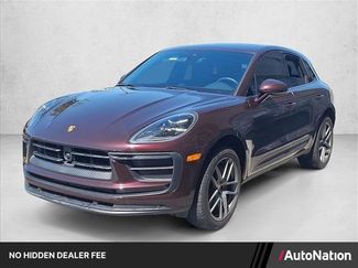 Used 2023 Porsche Macan AWD/4WD video 1