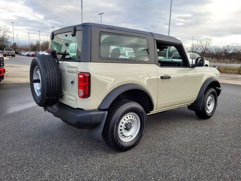 New 2025 Ford Bronco 2-Door AWD/4WD image 40