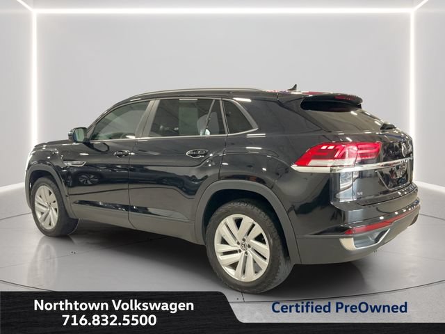 Certified 2022 Volkswagen Atlas Cross Sport SE AWD/4WD image 3