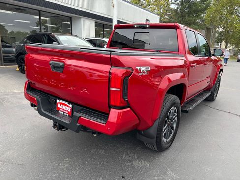 Used 2026 Toyota Tacoma TRD Sport w/ TRD Sport Premium Package AWD/4WD image 7