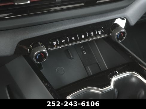 Used 2026 Chevrolet Silverado EV Trail Boss AWD/4WD image 15