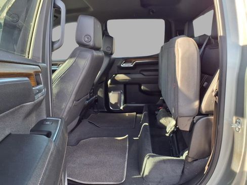 Used 2024 Chevrolet Silverado 1500 High Country w/ Z71 Off-Road Package image 27