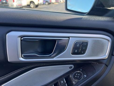 Used 2020 Ford Explorer ST w/ Premium Technology Package image 28