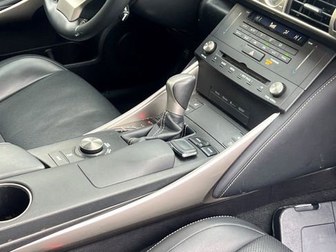 Used 2015 Lexus IS 250 AWD w/ Navigation System Package image 11