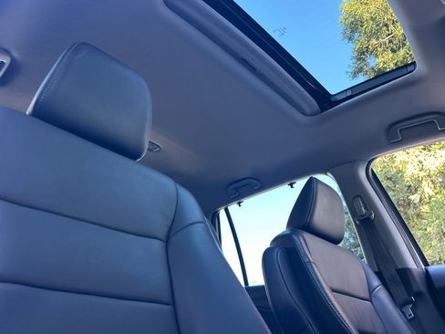 Used 2022 Honda Pilot Special Edition image 14