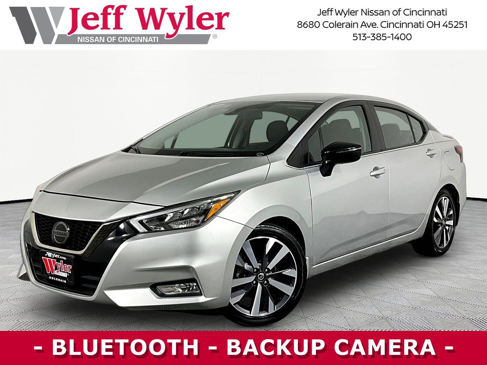 Used 2020 Nissan Versa SR w/ Convenience Package FWD image 1