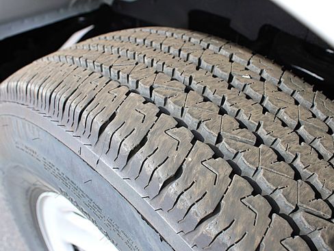 Used 2025 GMC Savana 2500 w/ Driver Convenience Package image 24