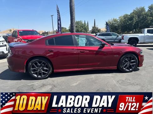 Used 2023 Dodge Charger R/T w/ Blacktop Package RWD image 8