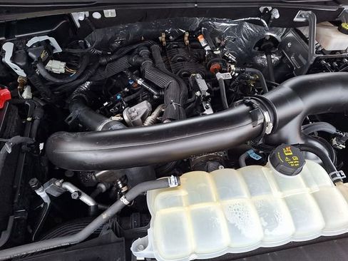 Used 2023 Ford Expedition Limited AWD/4WD image 28