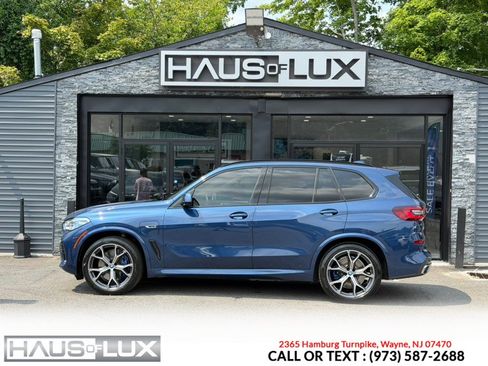 Used 2022 BMW X5 xDrive45e w/ M Sport Package AWD/4WD image 8