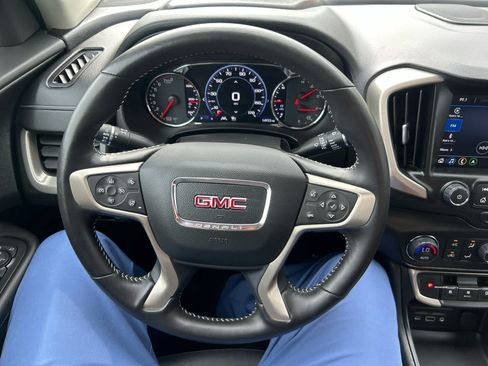 Used 2022 GMC Terrain Denali w/ Black Diamond Edition AWD/4WD image 15