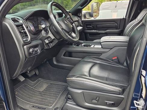 Used 2022 RAM 3500 Limited AWD/4WD image 11