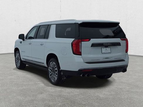Used 2024 GMC Yukon XL Denali Ultimate image 7