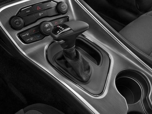 Certified 2017 Dodge Challenger SXT Plus RWD image 11