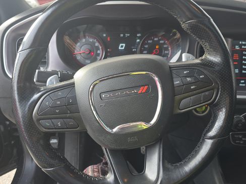 Used 2020 Dodge Charger R/T w/ Blacktop Package image 6
