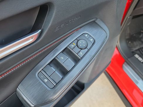New 2026 Nissan Sentra SR w/ Floor Mat Package FWD image 23