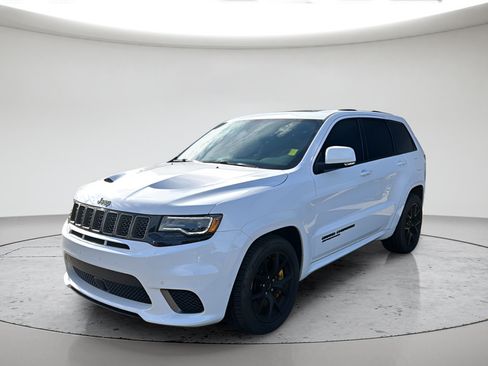 Used 2018 Jeep Grand Cherokee Trackhawk AWD/4WD image 14