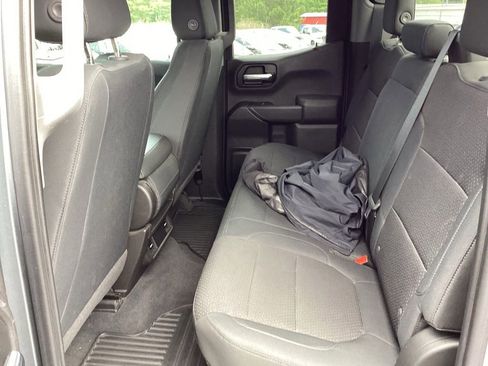 Used 2019 Chevrolet Silverado 1500 Custom w/ Custom Value Package RWD image 10