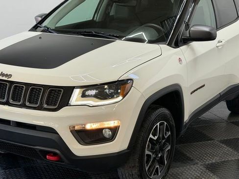 Used 2021 Jeep Compass Trailhawk w/ Sun and Sound Group AWD/4WD image 7