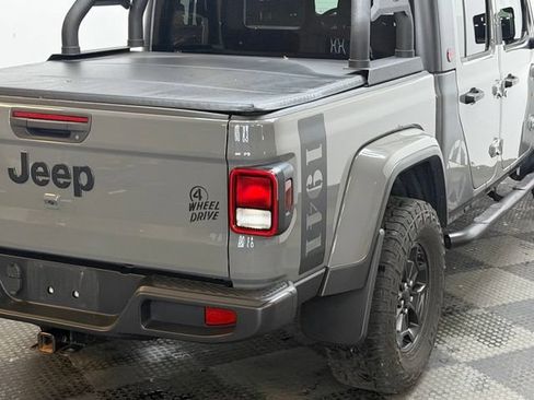Used 2021 Jeep Gladiator Sport AWD/4WD image 12