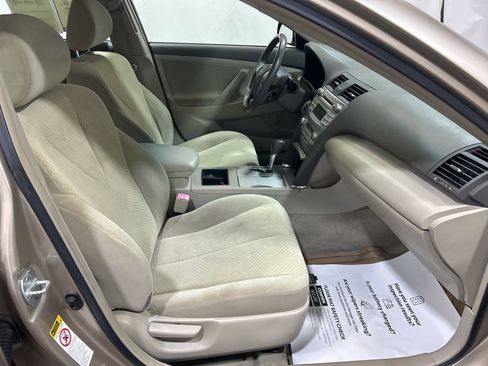 Used 2007 Toyota Camry Hybrid image 10