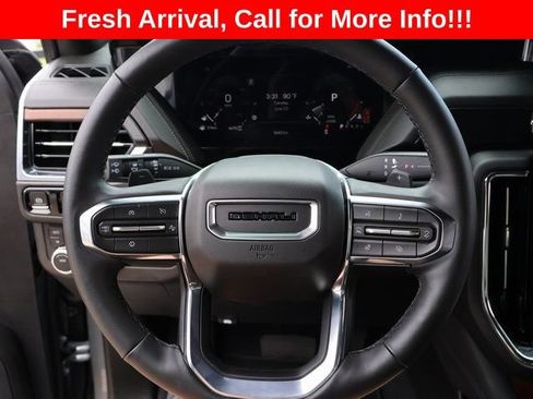 Used 2026 GMC Yukon Denali AWD/4WD image 35