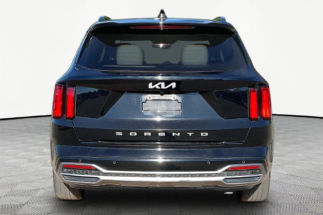 Used 2022 Kia Sorento SX FWD image 6