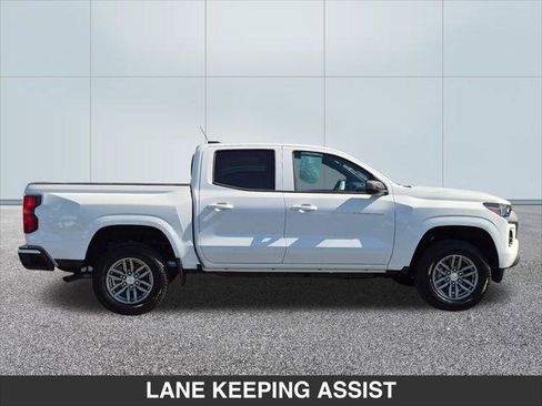 Used 2026 Chevrolet Colorado LT RWD image 6