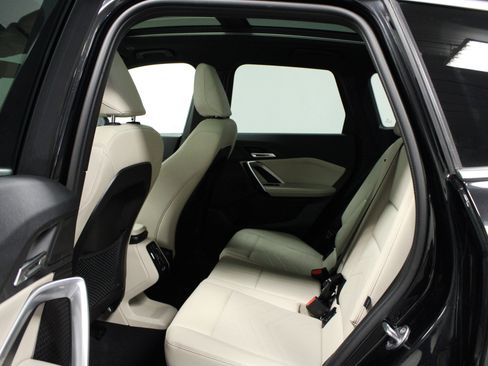 Used 2024 BMW X1 xDrive28i image 13