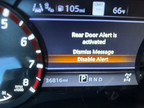 Used 2022 Nissan Frontier PRO-4X w/ Pro-4X Premium Package image 15