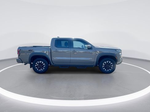 Used 2022 Nissan Frontier PRO-4X AWD/4WD image 10