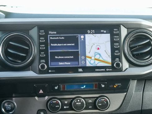 Used 2021 Toyota Tacoma TRD Off-Road w/ TRD Premium Off Road Package image 13