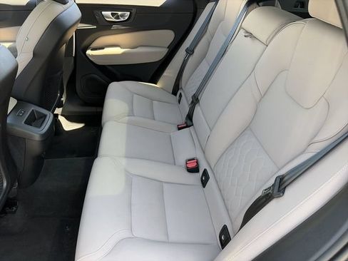 Certified 2026 Volvo XC60 B5 Plus AWD/4WD image 17