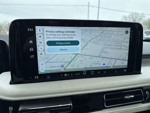 Used 2025 Lincoln Aviator Reserve w/ Equipment Group 201A image 18