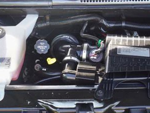 Used 2014 Chevrolet Express 1500 image 37