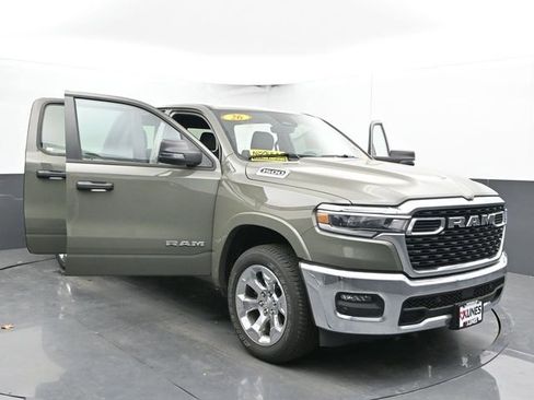 Used 2026 RAM 1500 Big Horn AWD/4WD image 31