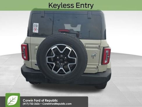 Used 2025 Ford Bronco Outer Banks image 10