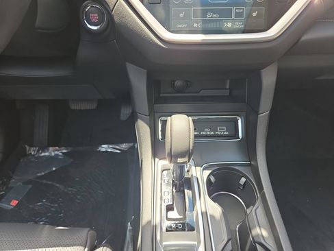 New 2026 Subaru Ascent Limited AWD/4WD image 11