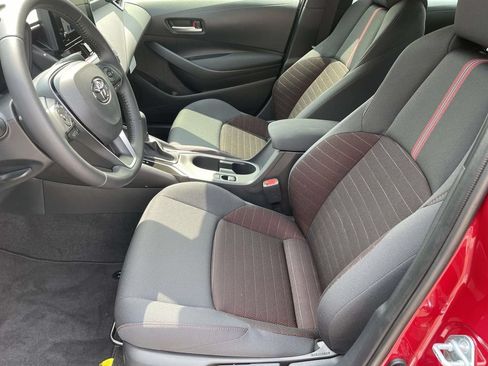 Used 2026 Toyota Corolla SE FWD image 13