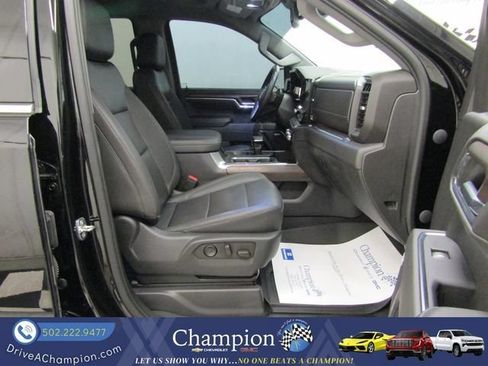Used 2023 GMC Sierra 1500 SLT w/ SLT Premium Package AWD/4WD image 44