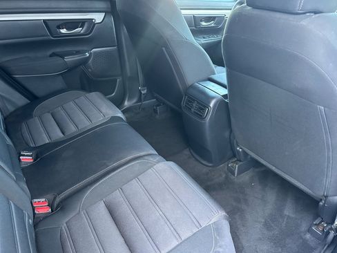 Used 2019 Honda CR-V LX image 30
