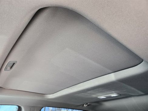 Used 2025 GMC Sierra 1500 Denali image 16