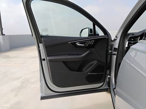 Used 2025 Audi Q7 Premium Plus image 21