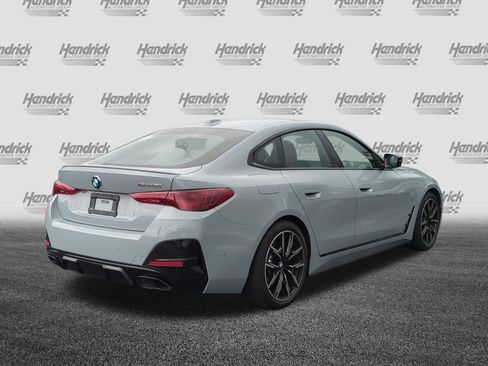 Used 2025 BMW M440i RWD image 10