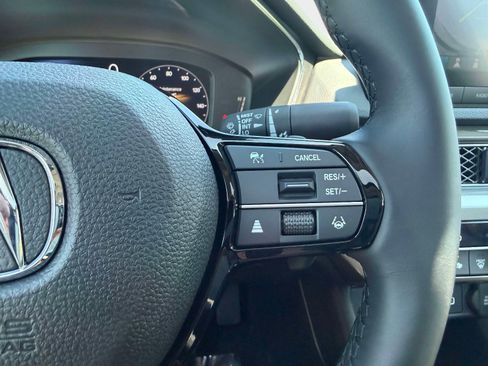 Used 2025 Acura Integra FWD image 28