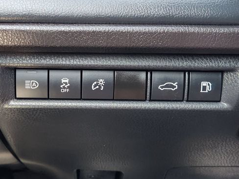 Used 2025 Toyota Camry XSE FWD image 24
