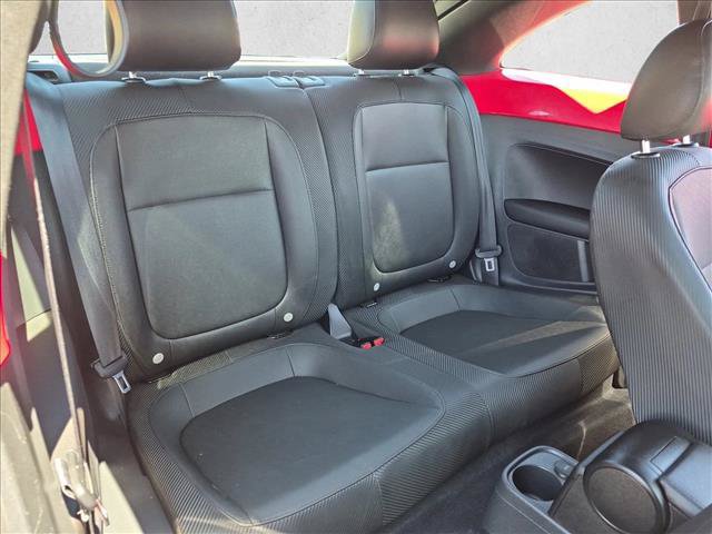 Used 2013 Volkswagen Beetle 2.5 FWD image 17