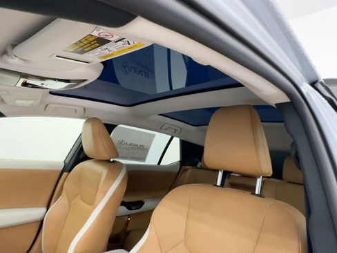 New 2026 Lexus RZ 350e 2WD image 14